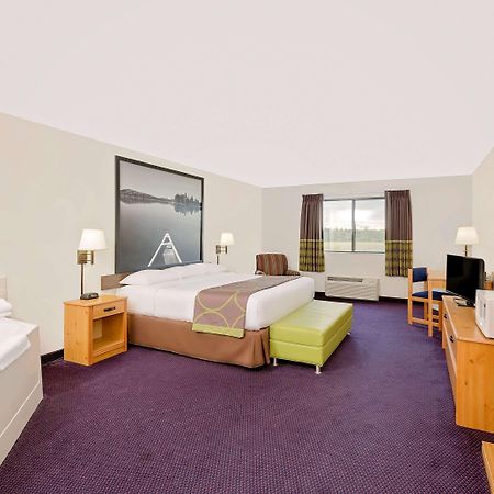 Super 8 By Wyndham St. James Saint James Exterior foto
