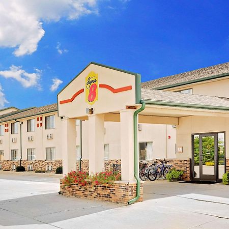 Super 8 By Wyndham St. James Saint James Exterior foto