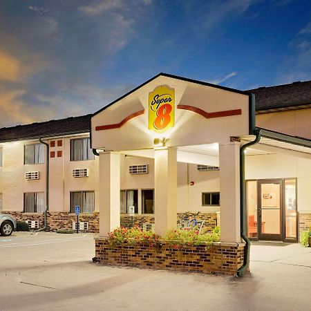 Super 8 By Wyndham St. James Saint James Exterior foto