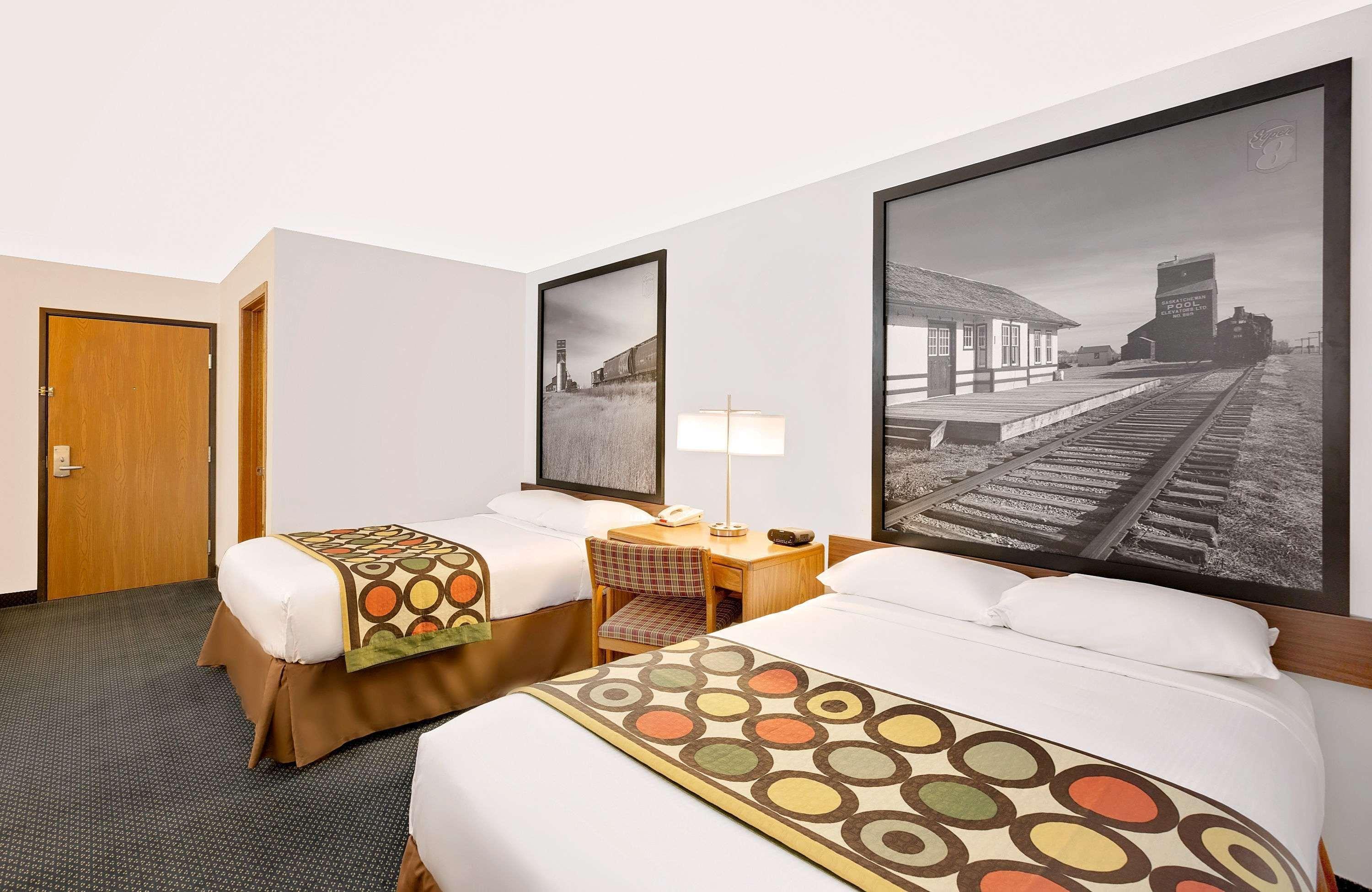 Super 8 By Wyndham St. James Saint James Exterior foto